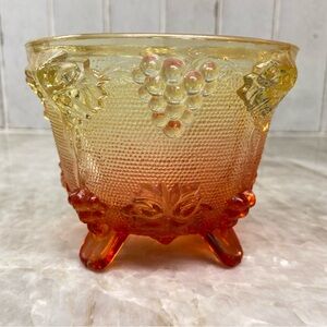 Vintage Jeanette Amberina Harvest Grapes Glass Candy Dish